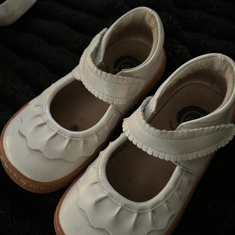 Livie & Luca Cream Mary Jane Shoes with Ruffled Toe